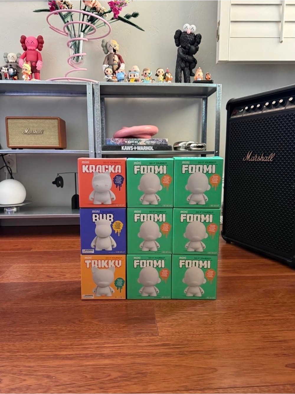 Kid robot Mini DIY Foomi & Vinyl Figure lot